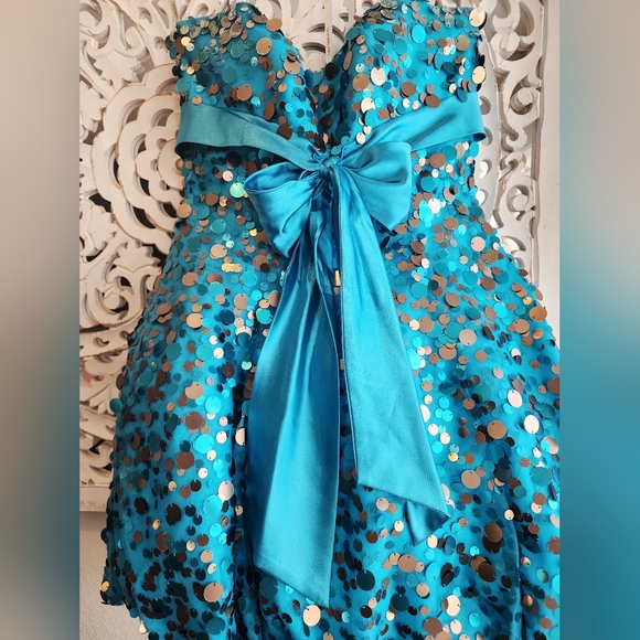 SHERRI HILL PROM BUBBLE DRESS EUC SIZE 2 - Picture 4 of 16